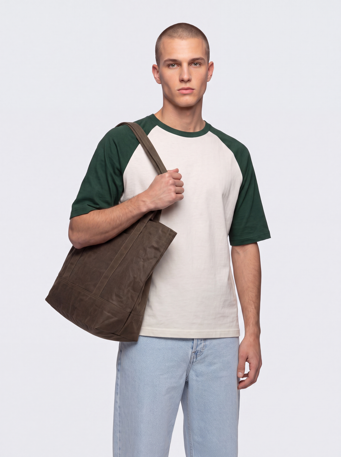 model_shot-front